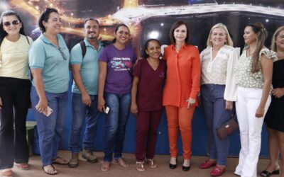 ”Nossa Senadora”: deputada Professora Dorinha é recebida com faixa e clima festivo no aeroporto de Araguaína