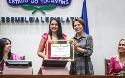 Senadora Professora Dorinha Seabra é homenageada na AL-TO