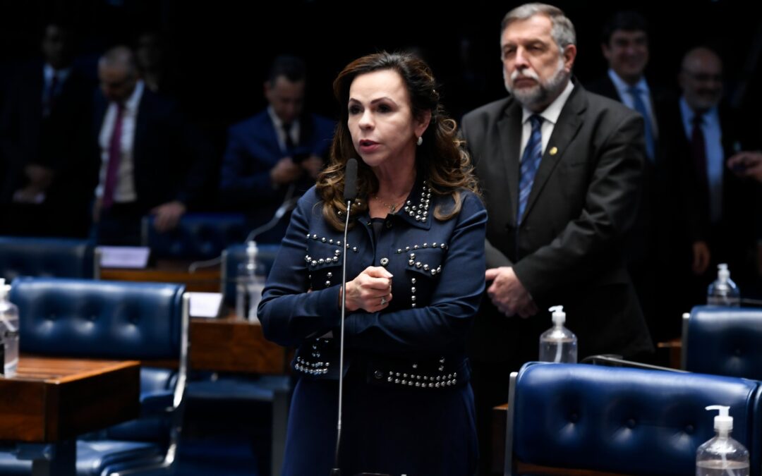 Senadora Professora Dorinha vota pela Reforma Tributária