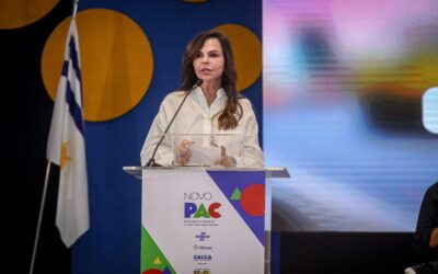 Senadora Professora Dorinha participa do lançamento do PAC em Palmas