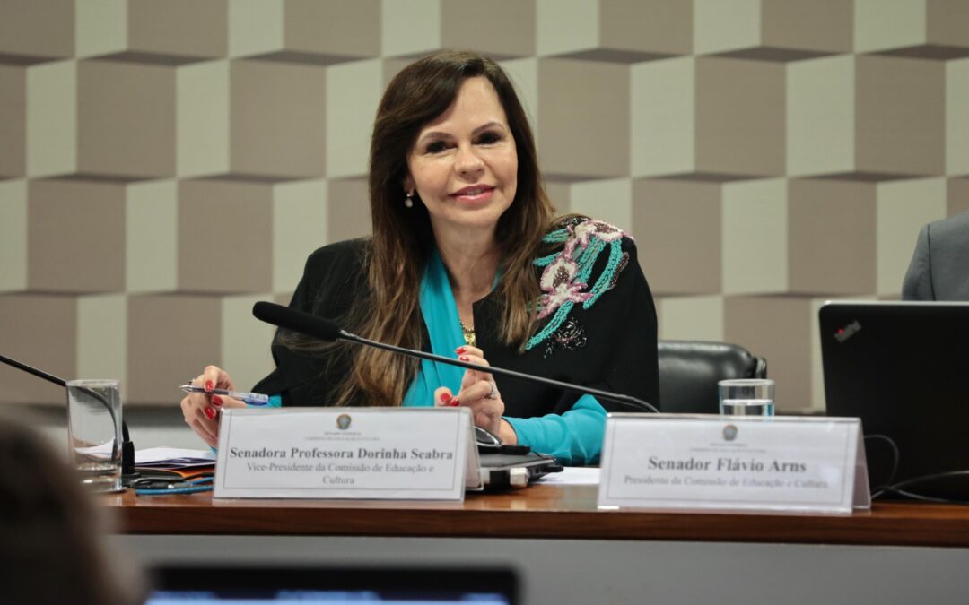 Câmara de Gurupi homenageia senadora Professora Dorinha como Amiga Parlamentar do município nesta quinta