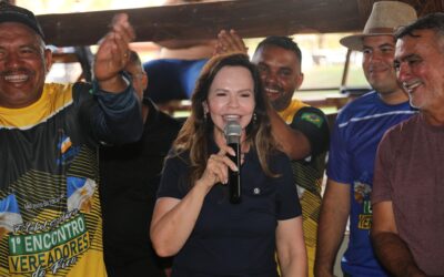 Bico do Papagaio: Em encontro com vereadores, Dorinha reforça que políticas públicas sólidas começam na base