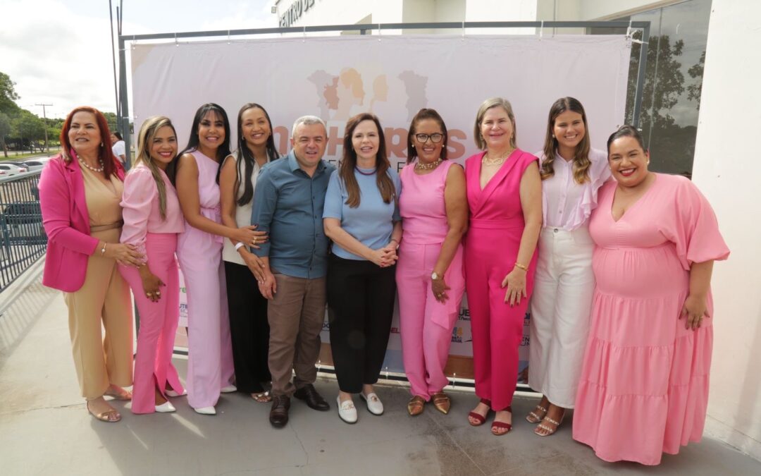 Senadora Professora Dorinha Participou do Evento “Mulheres Fortalecendo o Futuro” em Porto Nacional