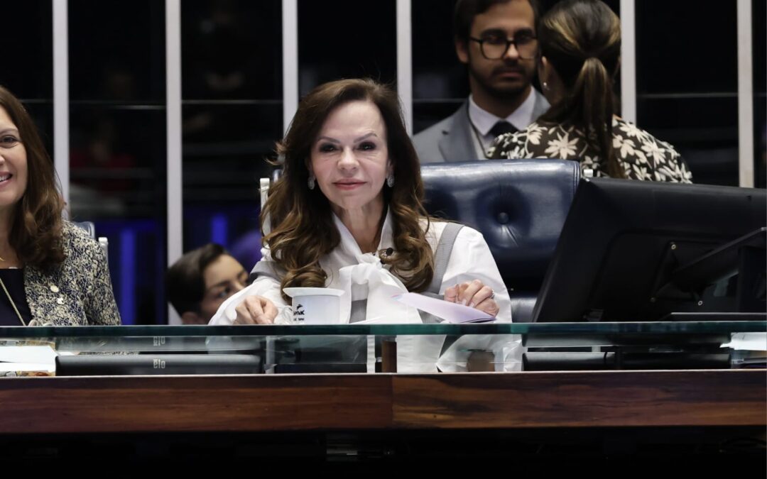 AGORA É LEI: Sancionada lei relatada por Dorinha que eleva piso do magistério e amplia direitos dos professores